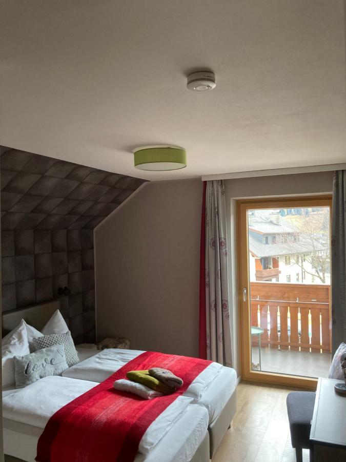 Haus Nohra Bed & Breakfast ซังคท์มิคาอิลอิมลุงเกา ภายนอก รูปภาพ