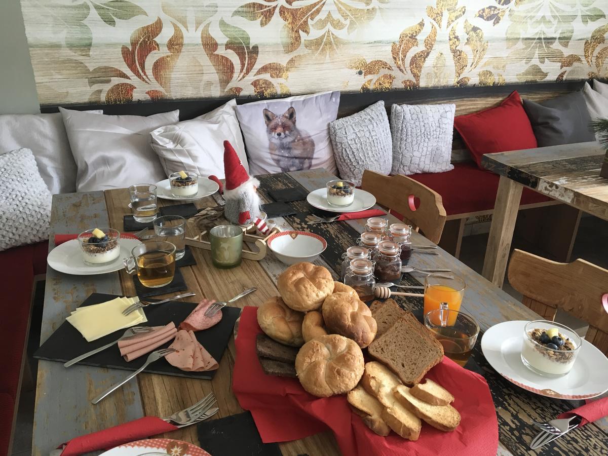 Haus Nohra Bed & Breakfast ซังคท์มิคาอิลอิมลุงเกา ภายนอก รูปภาพ