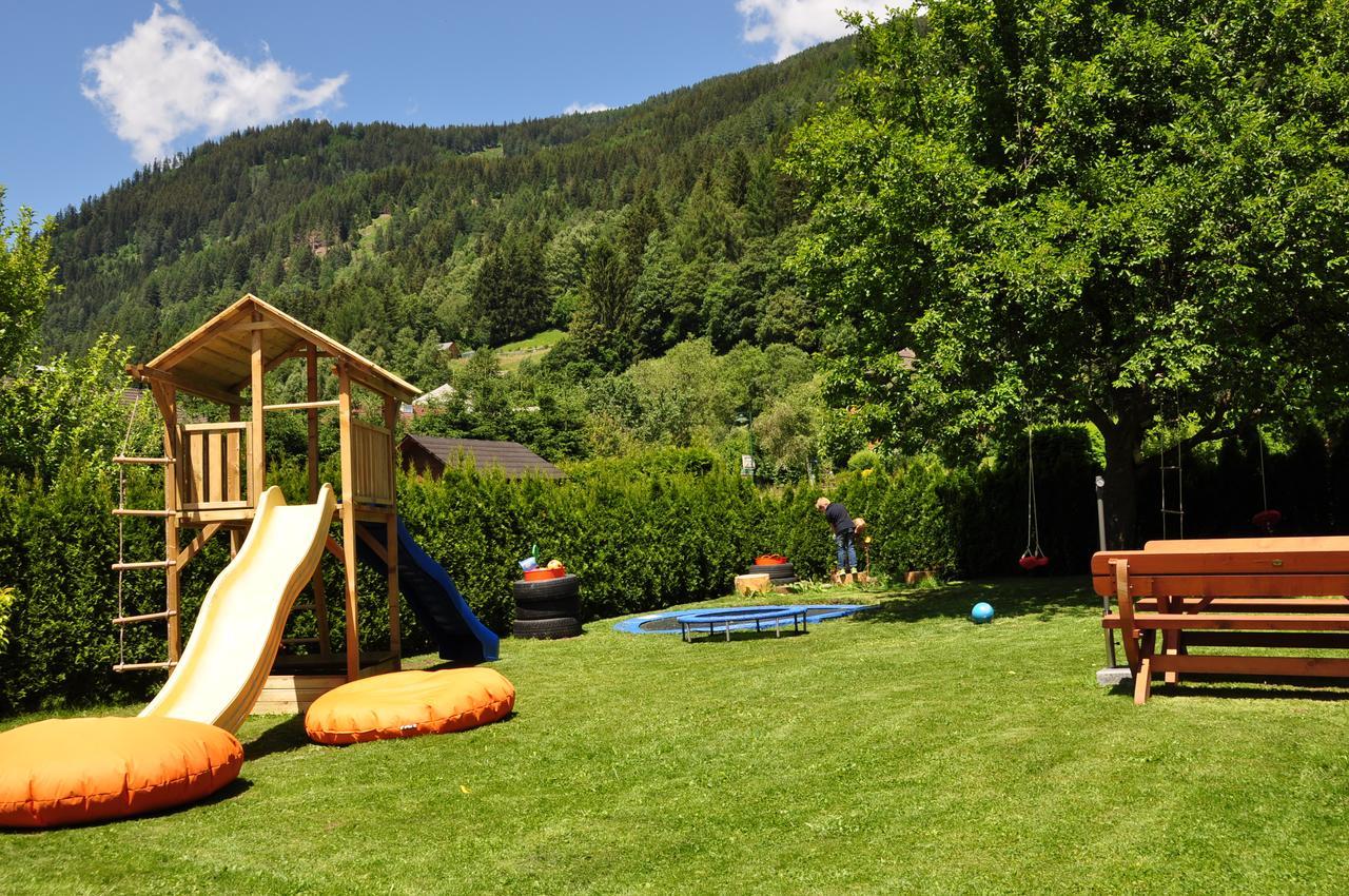 Haus Nohra Bed & Breakfast ซังคท์มิคาอิลอิมลุงเกา ภายนอก รูปภาพ