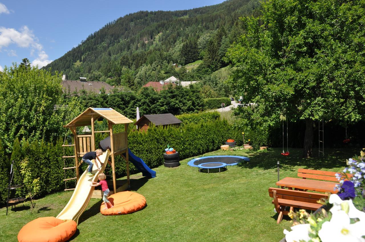 Haus Nohra Bed & Breakfast ซังคท์มิคาอิลอิมลุงเกา ภายนอก รูปภาพ